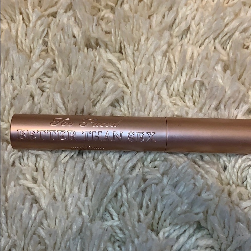 Too Faced Better than sex mascara!